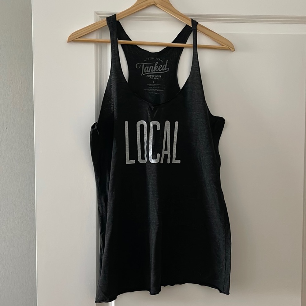 Local tank. Women’s Large